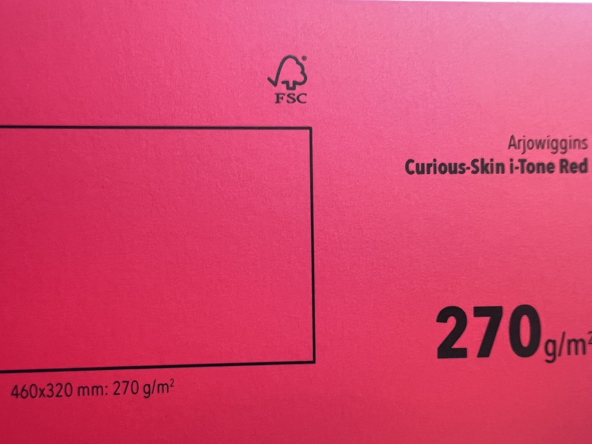 Arjowiggins Curious Skin i-Tone Red 270 g/m² – fronte